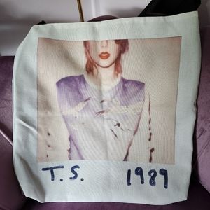 Taylor Swift 1989 Tote Bag